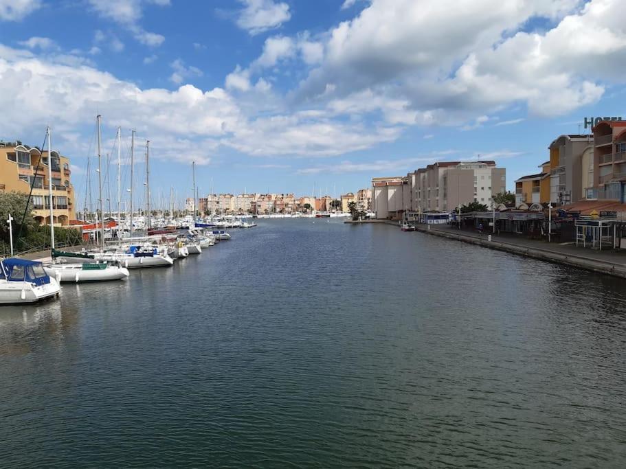 Appart. Calme 5 Pers Vue Sur Le Port De Gruissan Extérieur photo